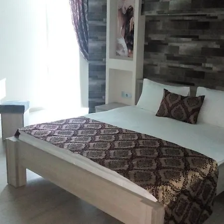 Otel Rey Manes