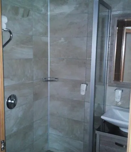 Rey Manes 4* Salihli